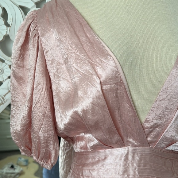 Ronny Kobo satin puffy sleeve dress - Picture 3 of 4
